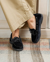 Silk Velvet Boat-Shoes |