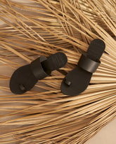 Athens Toe-Ring Leather Sandals |