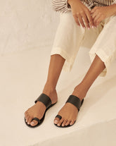 Athens Toe-Ring Leather Sandals - Women's Sandals | 